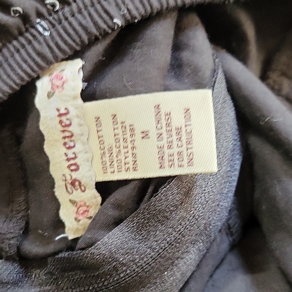 Dress - Picture 3 of 4